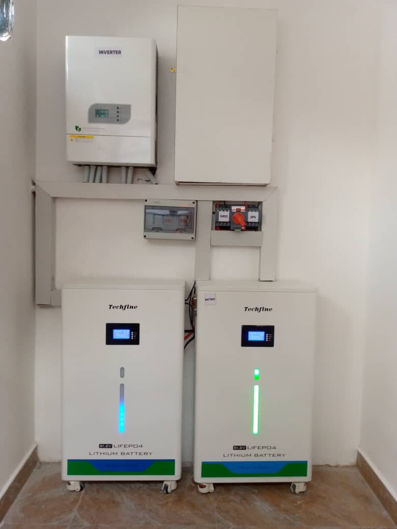 Solar inverter and lithium battery storage system