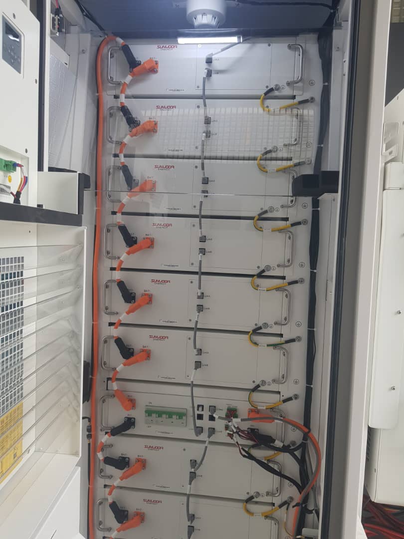 Battery storage rack system